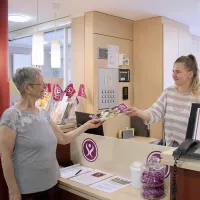 Herzliches Willkommen an der Rezeption Herzliches Willkommen an der Rezeption